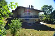 Foto Villa in vendita a Cantello - 8 locali 226mq