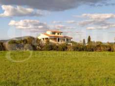 Foto Villa in vendita a Capalbio - 9 locali 390mq