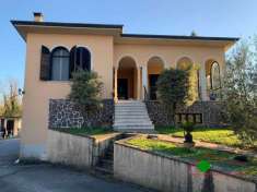 Foto Villa in Vendita a Capannori Via Nuova