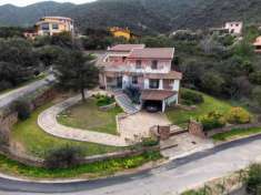 Foto Villa in vendita a Capoterra - 13 locali 329mq