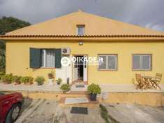 Foto Villa in vendita a Capoterra - 6 locali 330mq