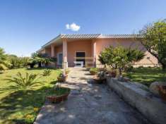 Foto Villa in vendita a Capoterra - 9 locali 376mq