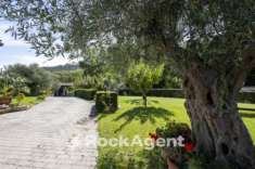 Foto Villa in vendita a Caraffa Di Catanzaro - 5 locali 221mq