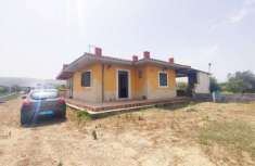 Foto Villa in vendita a Carlentini - 3 locali 90mq