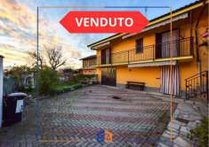 Foto Villa in vendita a Carmagnola