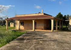 Foto Villa in vendita a Carovigno