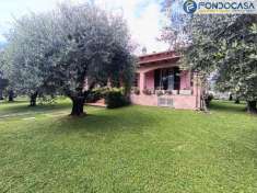 Foto Villa in vendita a Carrara