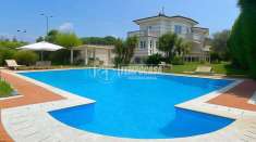 Foto Villa in vendita a Carrara