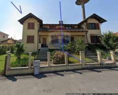 Foto Villa in vendita a Casalbeltrame - 5 locali 225mq