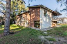 Foto Villa in vendita a Casalecchio Di Reno - 13 locali 385mq