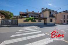 Foto Villa in vendita a Casaleggio Novara
