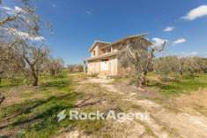 Foto Villa in vendita a Casarano