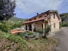 Foto Villa in vendita a Casarza Ligure