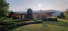 Foto Villa in vendita a Caslino d'Erba