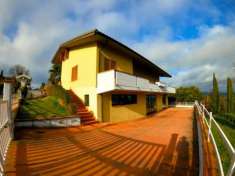 Foto Villa in vendita a Casole d'Elsa 520 mq  Rif: 668485