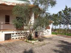 Foto Villa in vendita a Cassano Delle Murge - 9 locali 371mq