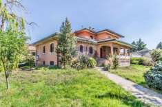 Foto Villa in vendita a Cassano Magnago - 10 locali 499mq