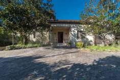 Foto Villa in vendita a Cassino - 14 locali 270mq