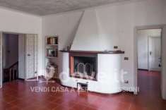 Foto Villa in vendita a Castel Del Piano - 7 locali 256mq