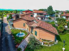 Foto Villa in vendita a Castel Rozzone