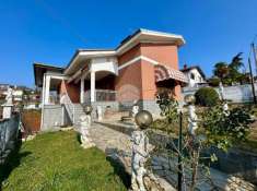 Foto Villa in vendita a Castell'Alfero