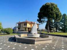 Foto Villa in vendita a Castell'Arquato - 11 locali 300mq