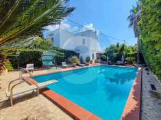Foto Villa in vendita a Castellana Grotte