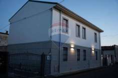 Foto Villa in vendita a Castellanza