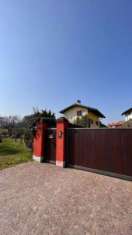 Foto Villa in vendita a Castelletto Sopra Ticino - 5 locali 275mq