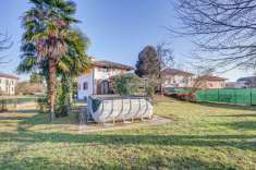 Foto Villa in vendita a Castelletto Sopra Ticino