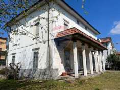 Foto Villa in vendita a Castelli Calepio