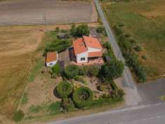 Foto Villa in vendita a Castellina Marittima - 6 locali 100mq