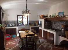 Foto Villa in vendita a Castelnuovo Magra 300 mq  Rif: 1285129