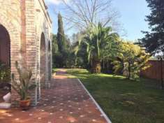 Foto Villa in vendita a Castelnuovo Magra 510 mq  Rif: 1322099