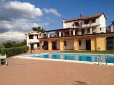 Foto Villa in vendita a Castelvetere Sul Calore