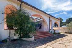 Foto Villa in vendita a Castelvetrano - 9 locali 250mq