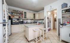 Foto Villa in vendita a Castelvetro Di Modena