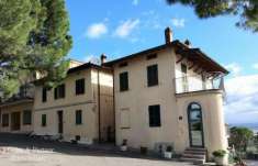 Foto Villa in vendita a Castiglione Del Lago - 6 locali 110mq