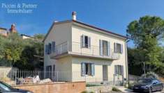 Foto Villa in vendita a Castiglione del Lago