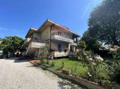 Foto Villa in vendita a Castiglione Del Lago