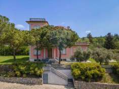 Foto Villa in vendita a Castiglione Delle Stiviere