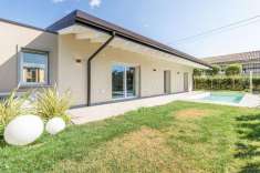 Foto Villa in vendita a Castiglione Delle Stiviere
