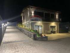Foto Villa in vendita a Castiglione Di Sicilia