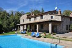 Foto Villa in vendita a Castiglione In Teverina - 10 locali 250mq