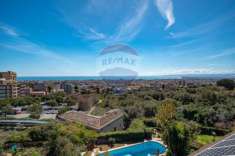 Foto Villa in vendita a Catania - 10 locali 350mq