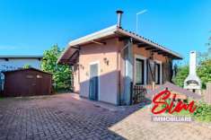 Foto Villa in vendita a Cavaglio D'Agogna