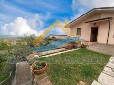 Foto Villa in Vendita a Cavaion Veronese