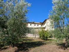 Foto Villa in vendita a Cavriglia