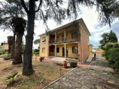 Foto Villa in vendita a Cecina 400 mq  Rif: 982756