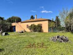 Foto Villa in vendita a Cecina